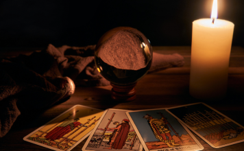 Ljubavno tarot čitanje: Do kraja sedmice emocije će biti naglašene – evo kome sledi susret sa osobom iz prošlosti…