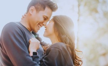 SUDBINSKI SUSRETI STIŽU OVIM ZNAKOVIMA: Onaj koga su tražili celog života sada dolazi – i ostaje ZAUVEK!