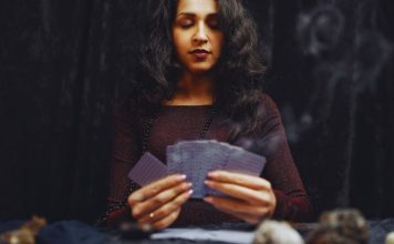 LJUBAV tokom NAREDNA TRI DANA:Najveća istina,karma na delu-sudbinski plan i još mnogo toga!