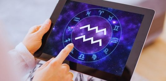 VODOLIJA – VELIKI HOROSKOP ZA NAREDNA TRI MESECA: Saznajte šta vam je to sudbina pripremila!